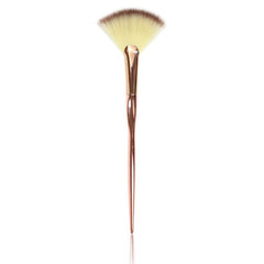 Nascita Bronzy Glow Aydınlatıcı Fırçası