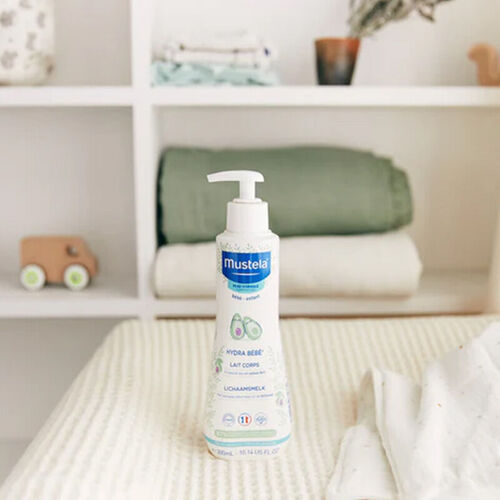 Mustela Hydra Bebe Günlük Kullanıma Uygun Vücut Losyonu 300ml