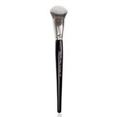 Nascita Pro Plus Açılı Fondöten Fırçası - 287